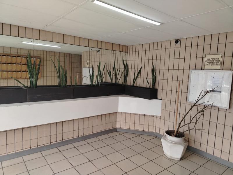 1 Bedroom Property for Sale in Parow Western Cape